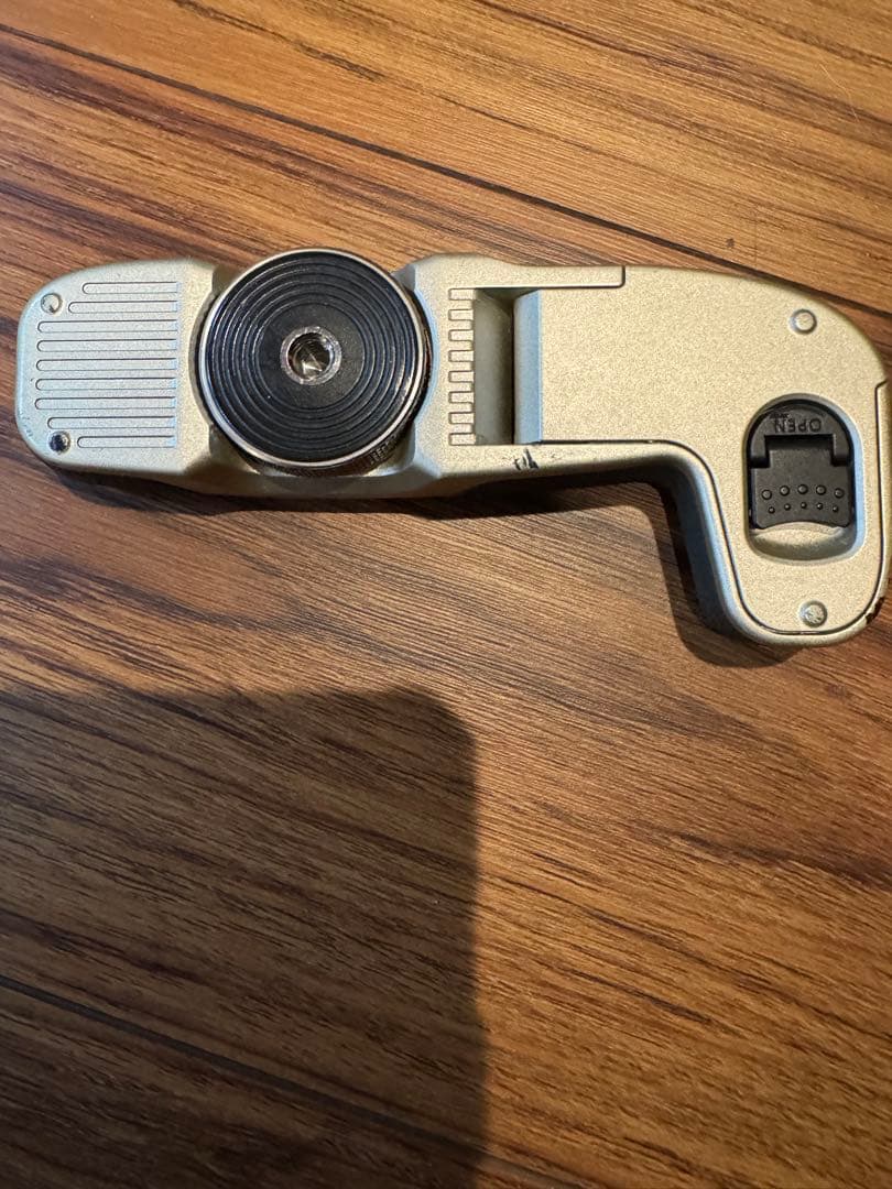 【週末値下げ】Canon EOS RP GOLD数量限定仕様