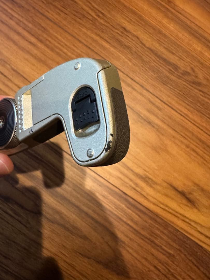 【週末値下げ】Canon EOS RP GOLD数量限定仕様