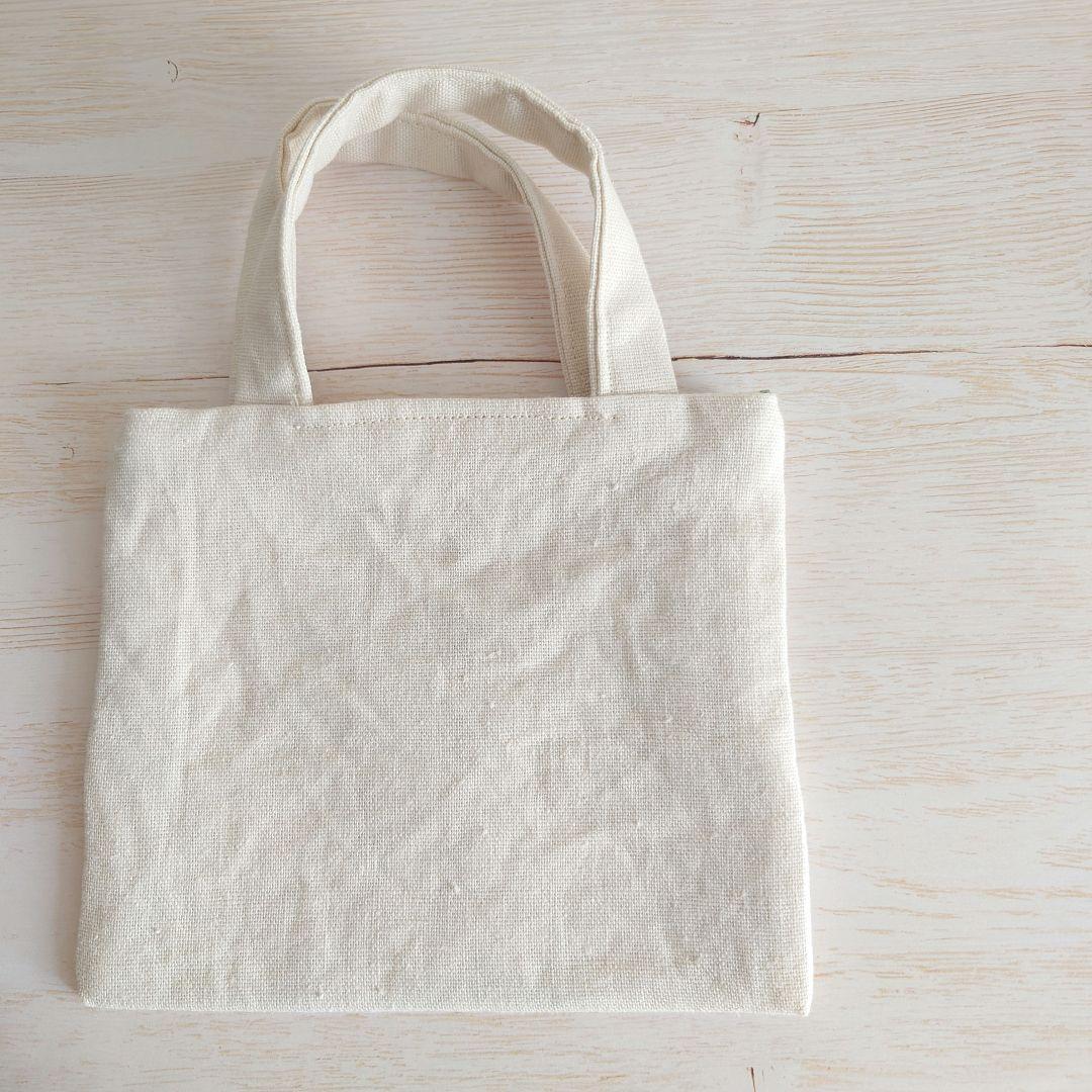 手刺繍入ちっちゃなぺたんこトートバック【うさことよつ葉】