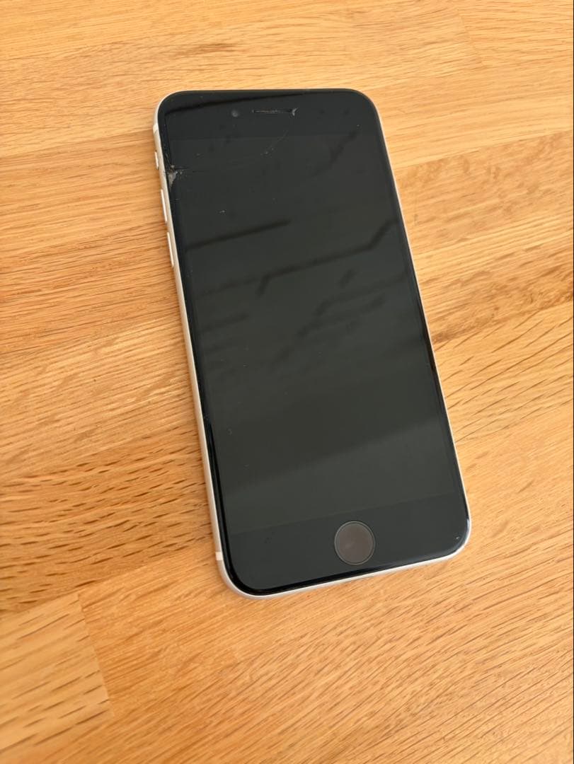 iPhoneSE 第2世代 本体 64GB ホワイト