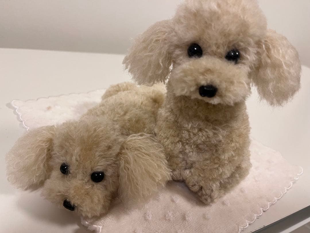 momousagi　トイプードル編みぐるみ【伏せ】【お座り】