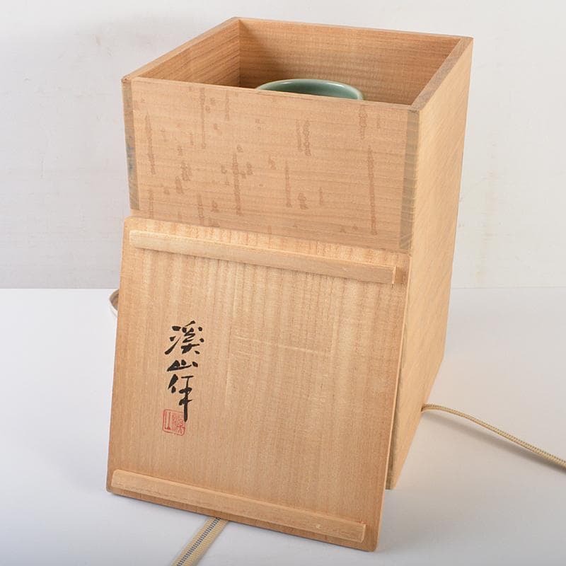 京焼　三代加藤渓山作　天龍寺青磁　花生　共箱　V R7301B