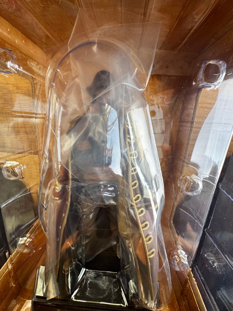 ゴールド・D・ロジャー フィギュア