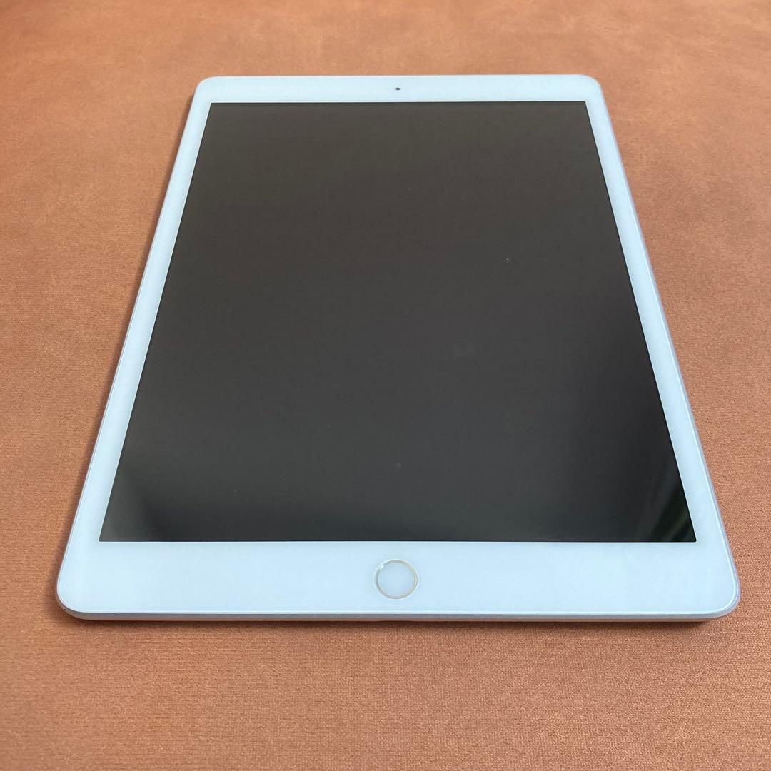 550【早い者勝ち】比較的美品☆iPad8 第8世代 32GB SIMフリー☆