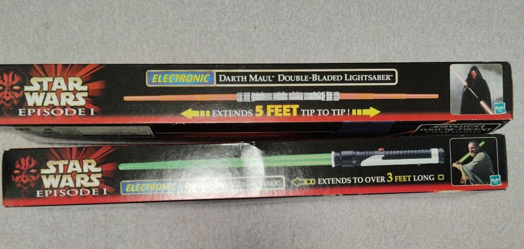 スター・ウォーズ 電子ライトセーバー 2種セット