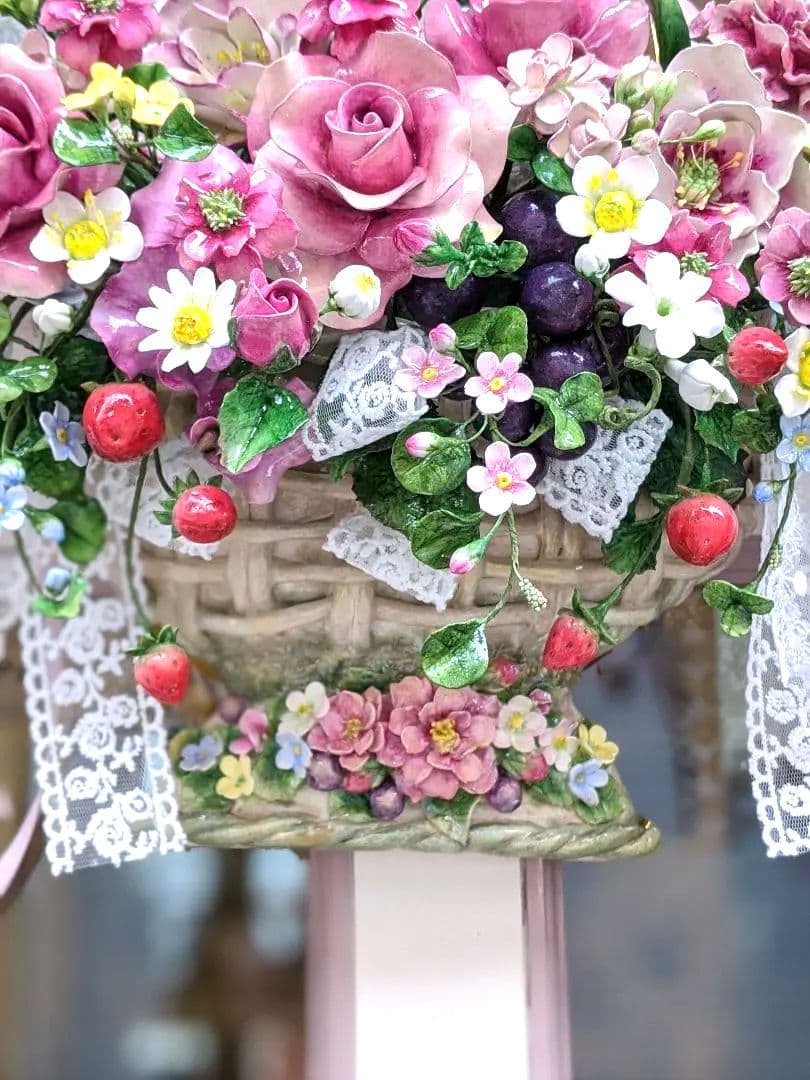 【専用】クレイフラワー❁バスケット型壁掛けフラワーアレンジ❁ハンドメイド