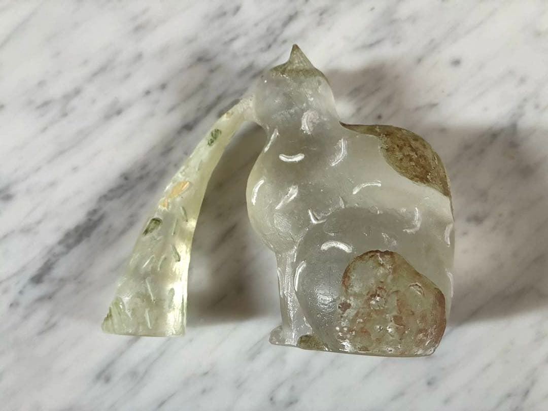 安達知江ガラス製 猫のオブジェ　リサラーソン