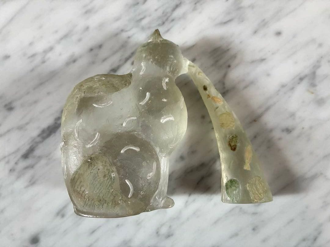 安達知江ガラス製 猫のオブジェ　リサラーソン