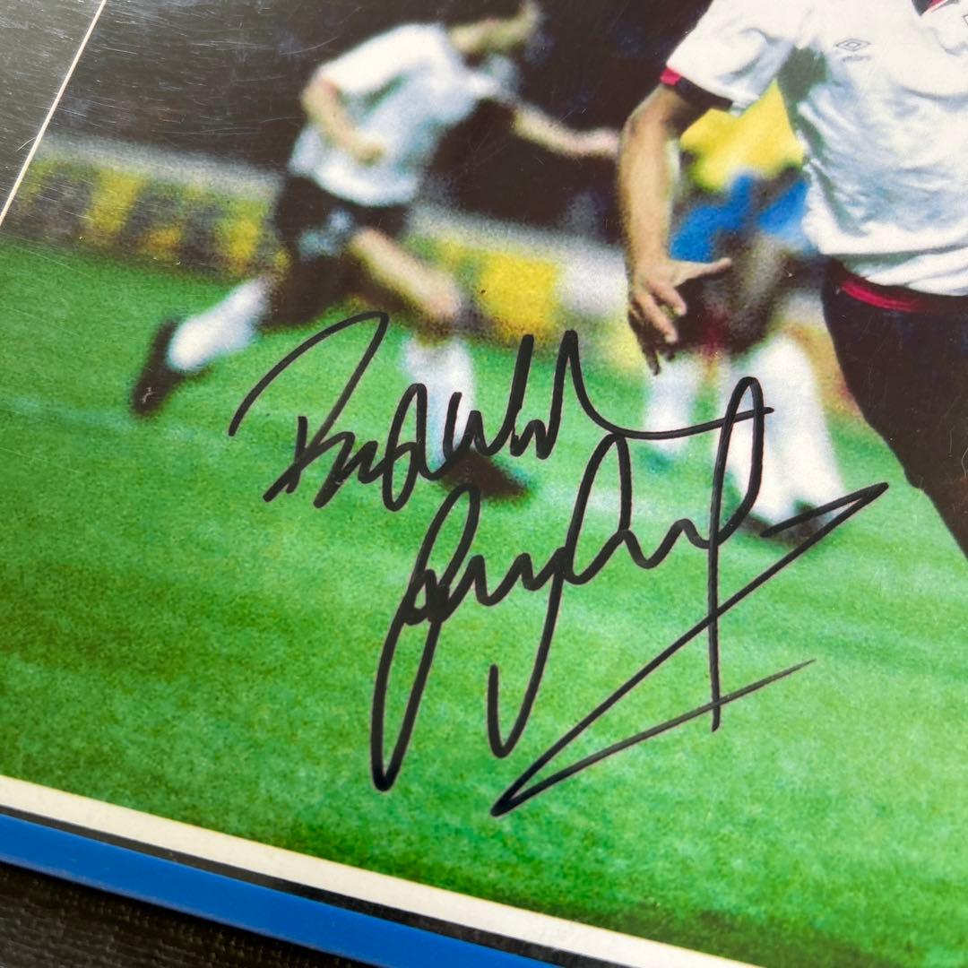 ガリーリネカー　直筆サイン入り　イングランド代表　8x10フォト