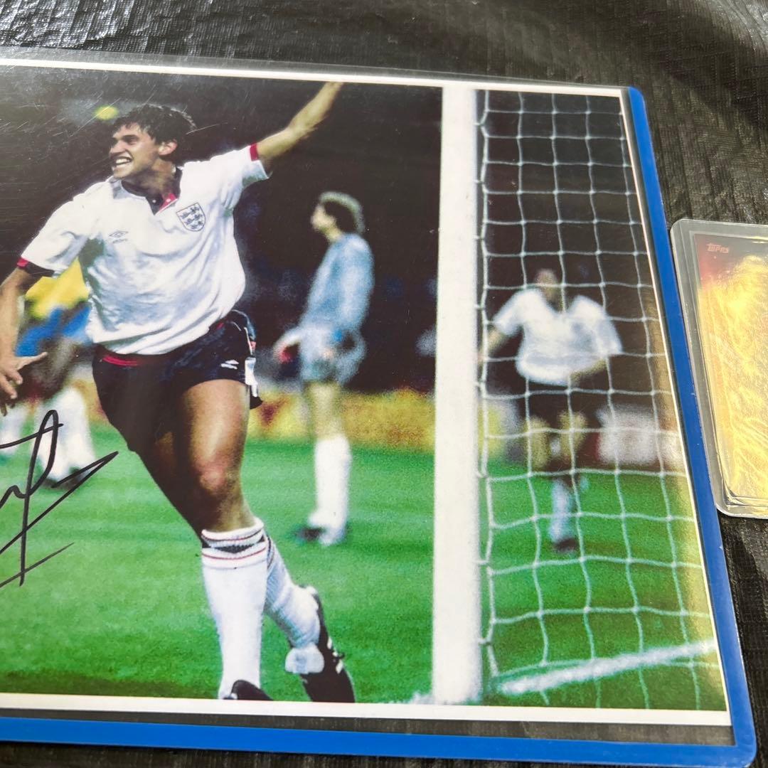 ガリーリネカー　直筆サイン入り　イングランド代表　8x10フォト