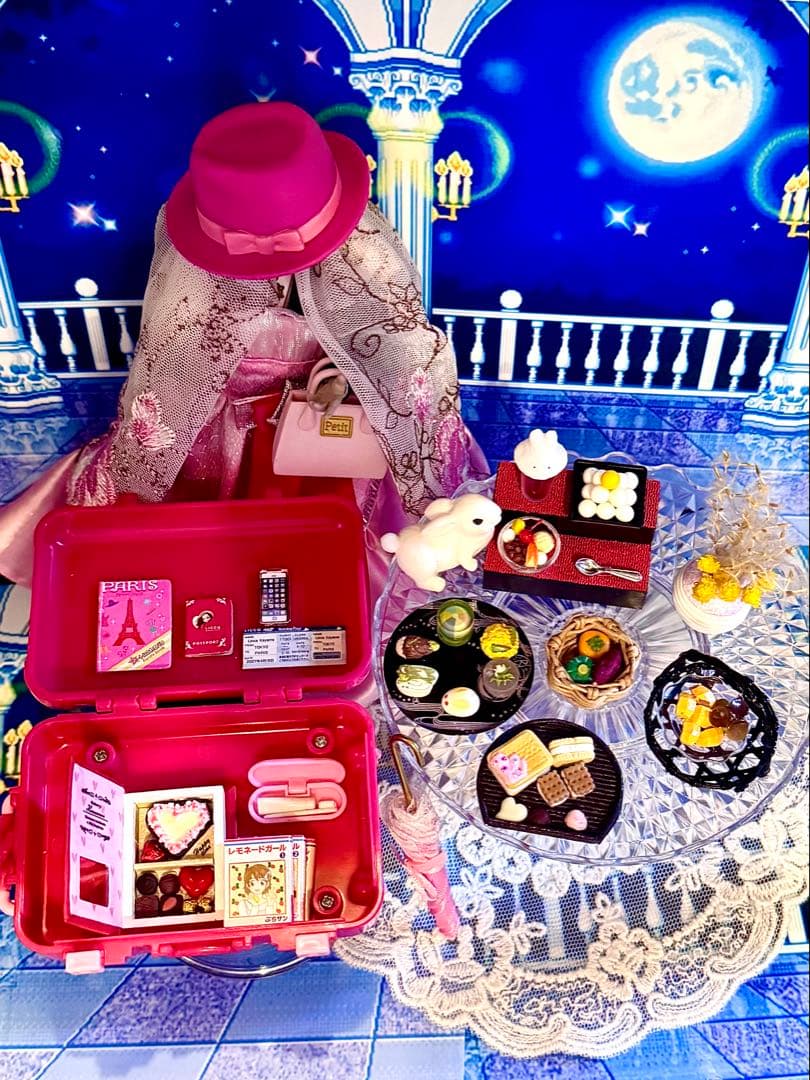 V 5枚１セット A4サイズの写真用光沢紙にてコピーします。