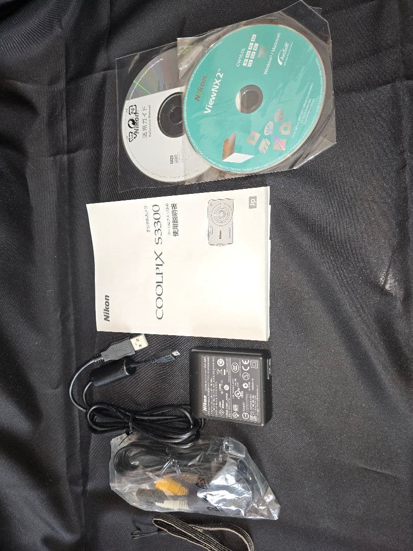 Nikon COOLPIX S3300 カラーピンク コンパクトデジタルカメラ