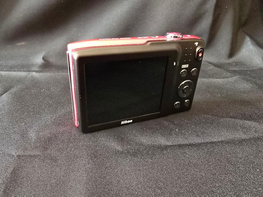 Nikon COOLPIX S3300 カラーピンク コンパクトデジタルカメラ