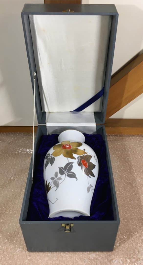 大倉陶園 OKURA CHINA 花瓶 陶磁器 花柄