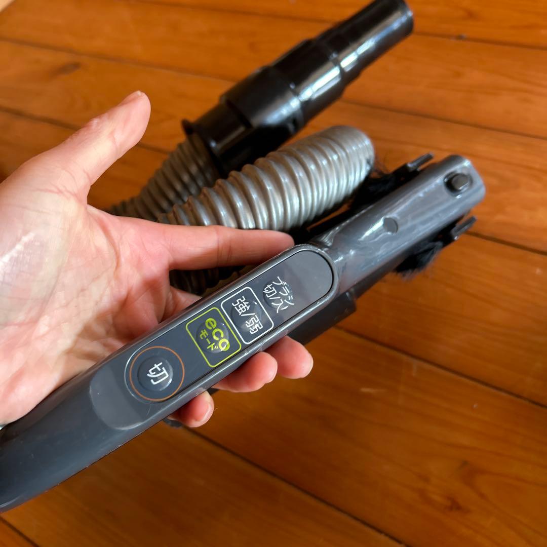 2019年製 東芝 掃除機 軽い　紙パック式 キャニスター型 VC-PH9-R