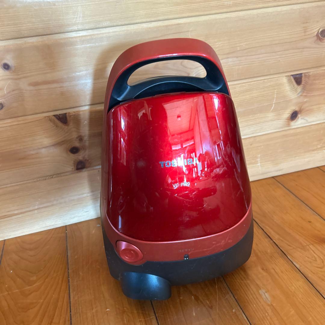 2019年製 東芝 掃除機 軽い　紙パック式 キャニスター型 VC-PH9-R