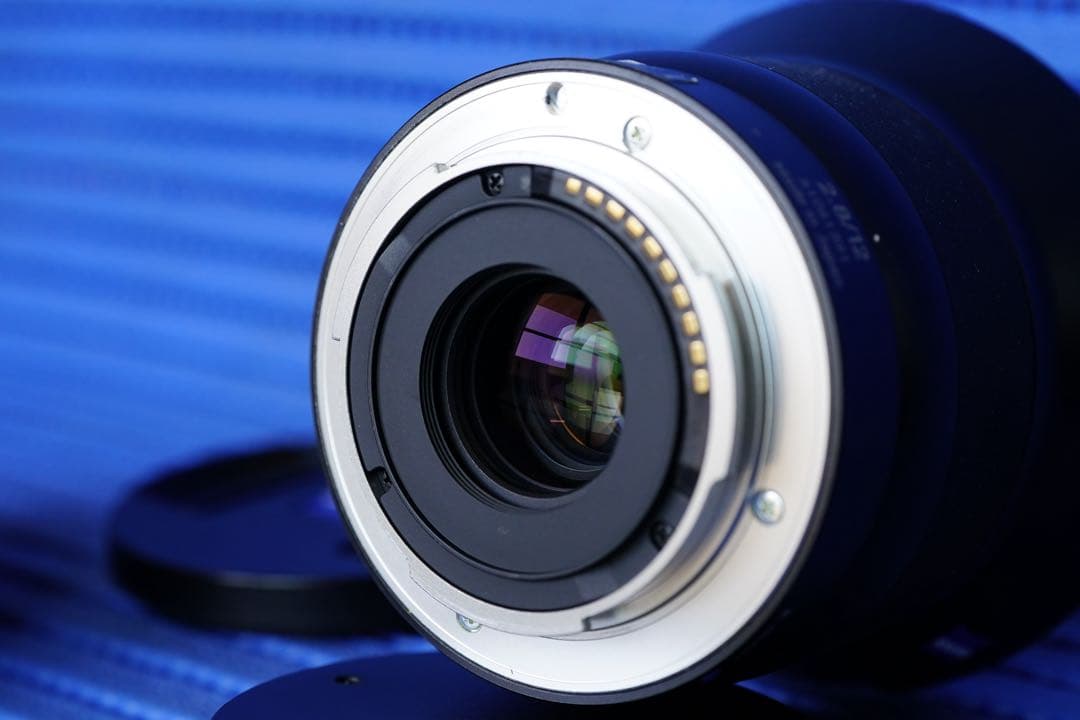 Carl Zeiss Touit 2.8/12mm Eマウントおまけ付き