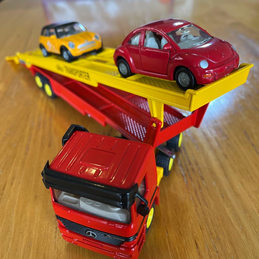 ミニカー siku super serie 1:55 AutoTransporter
