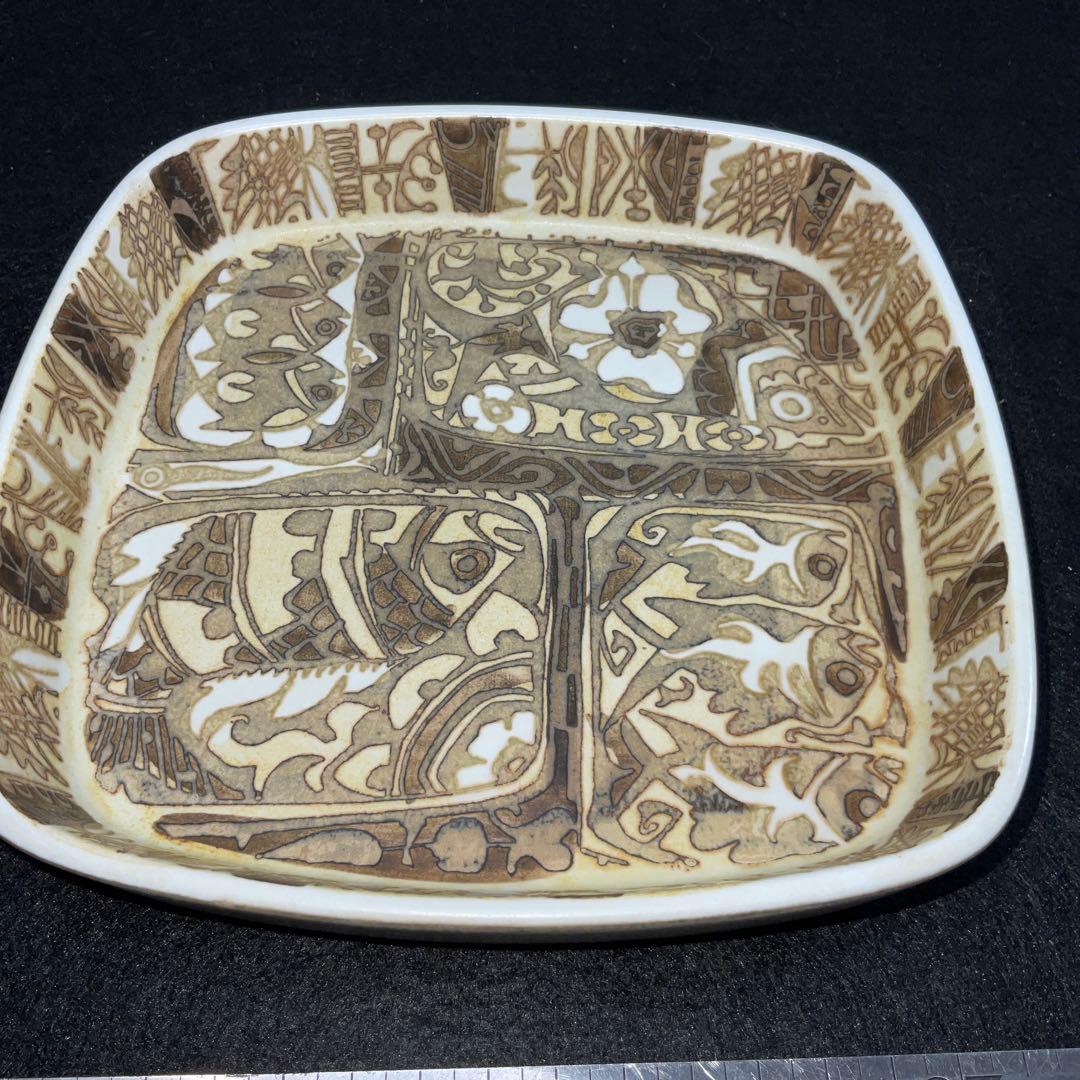 ロイヤルコペンハーゲン　バッカ　角皿プレート