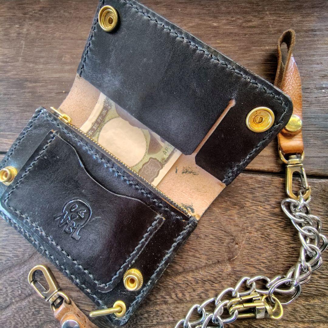 ミドルサイズ　トラッカーウォレット　蹄鉄　手染め 小判カン付き