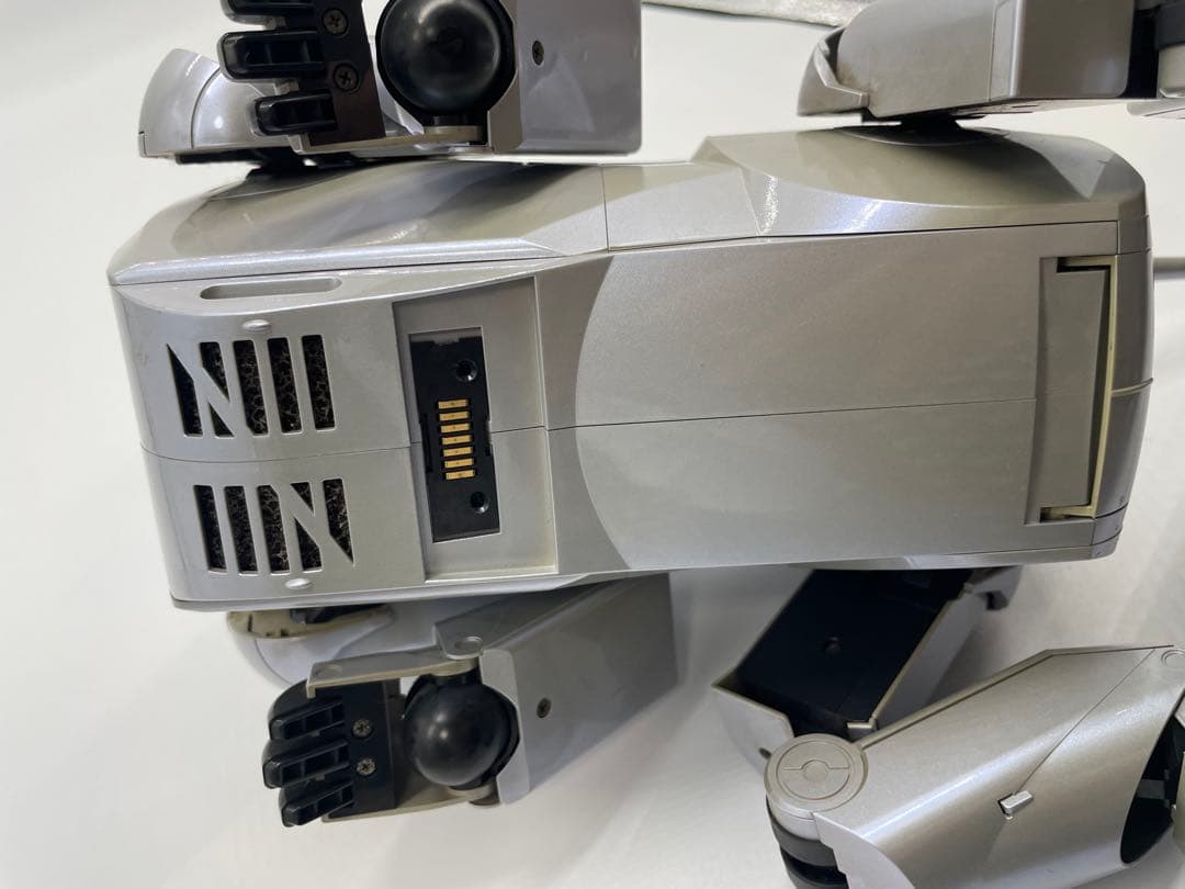 AIBO アイボ ERS-111 シルバー 本体 ステーション ACアダプター