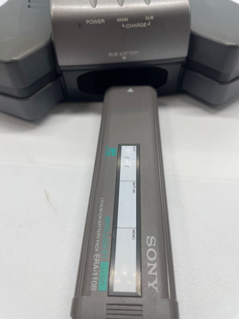 AIBO アイボ ERS-111 シルバー 本体 ステーション ACアダプター