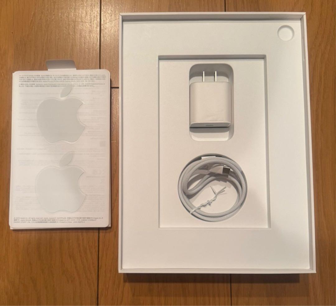 iPad【第10世代】256GB ブルー (USB-C充電ケーブル付属)