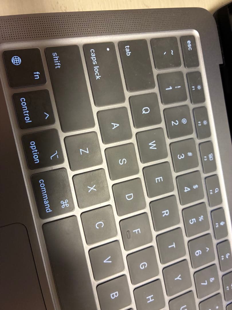 MacBook Air M1 8GB 512GB ハルキング