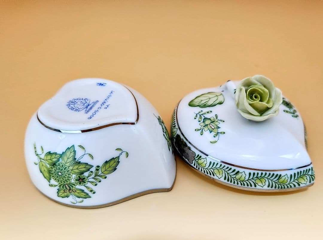 あろま　【ヘレンドインドの華ボンボニエール】＋【リヤドロ聖なる牛】