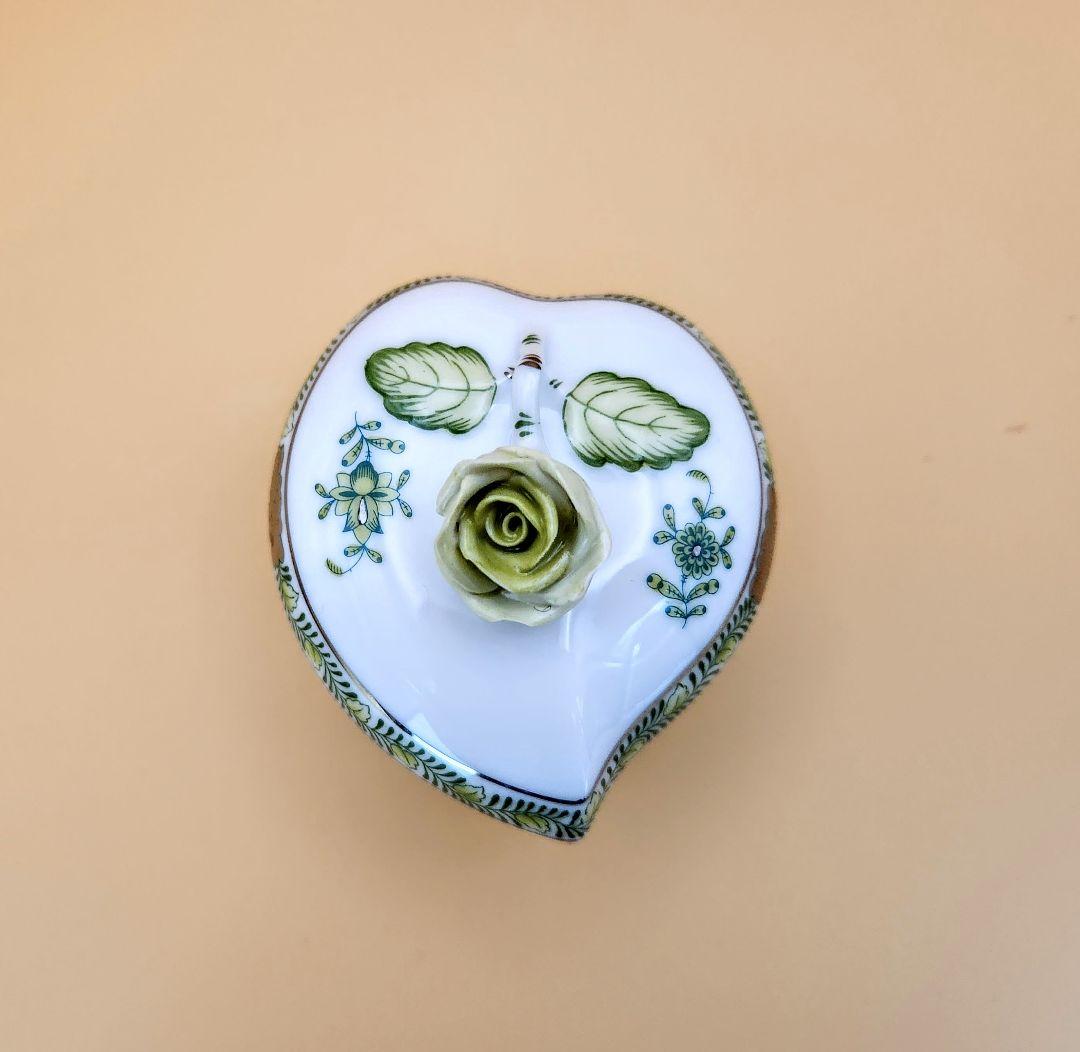 あろま　【ヘレンドインドの華ボンボニエール】＋【リヤドロ聖なる牛】