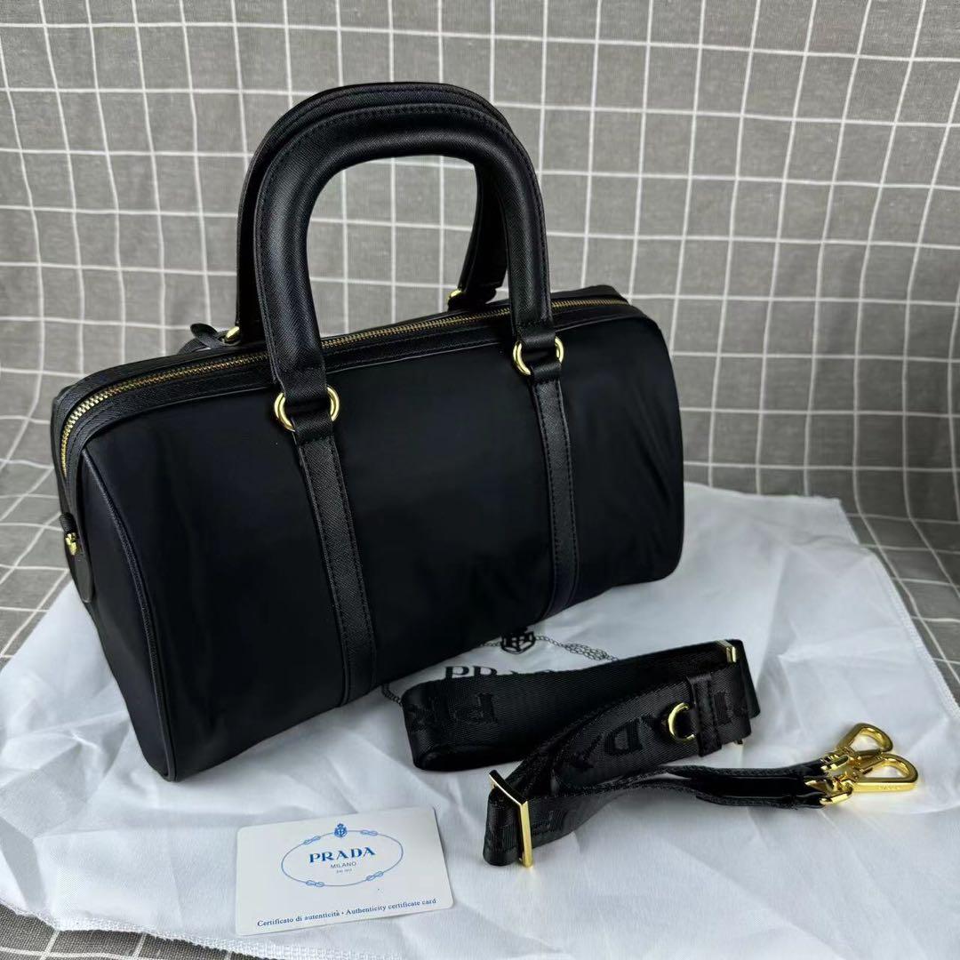 PRADA プラダ レザー ミディアム トップハンドルバッグ ノベルティ