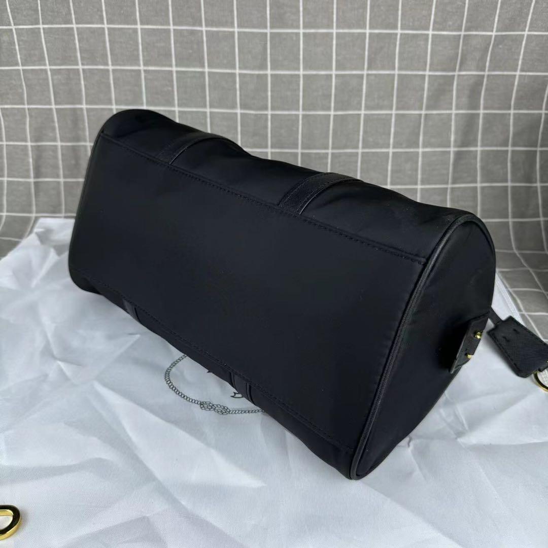 PRADA プラダ レザー ミディアム トップハンドルバッグ ノベルティ