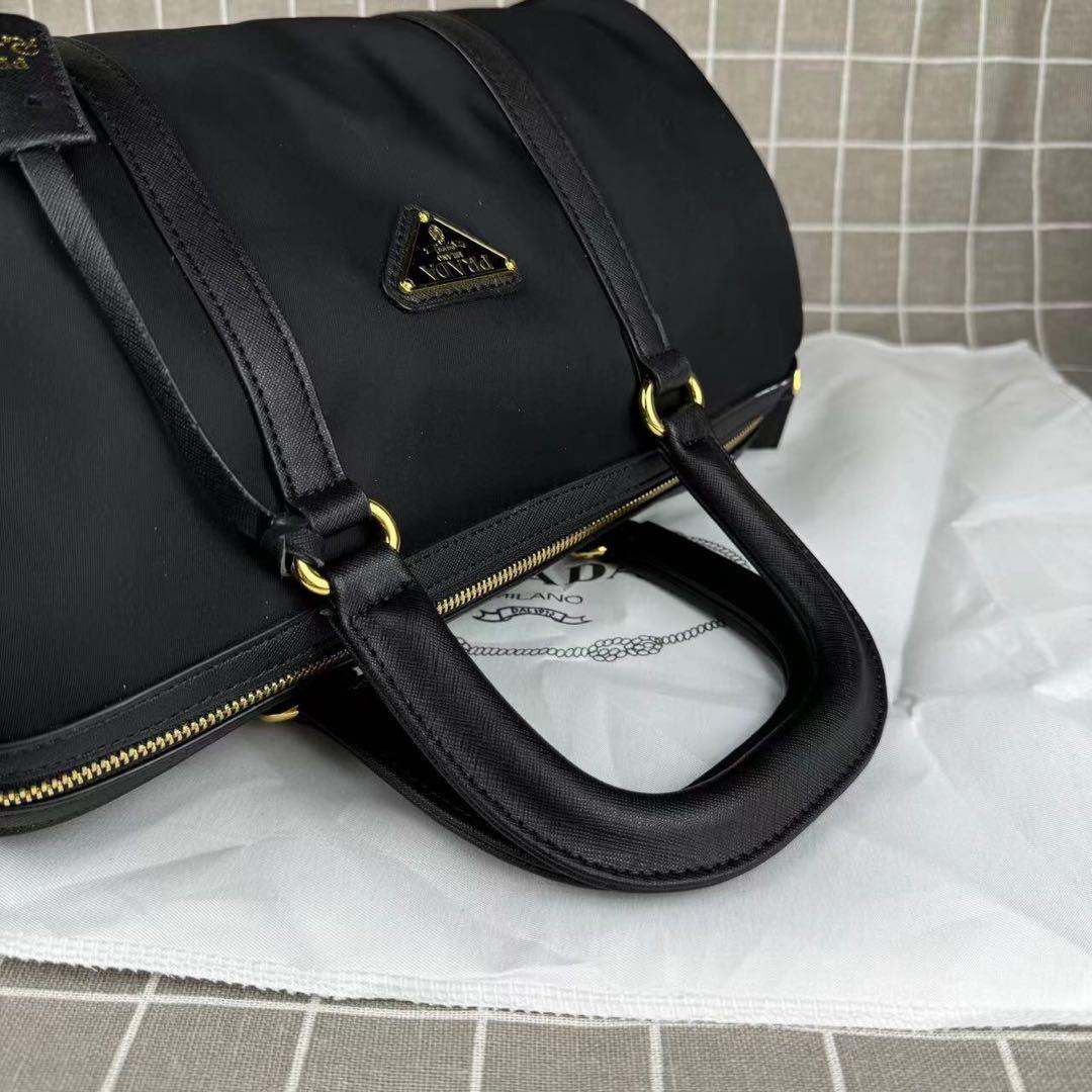 PRADA プラダ レザー ミディアム トップハンドルバッグ ノベルティ