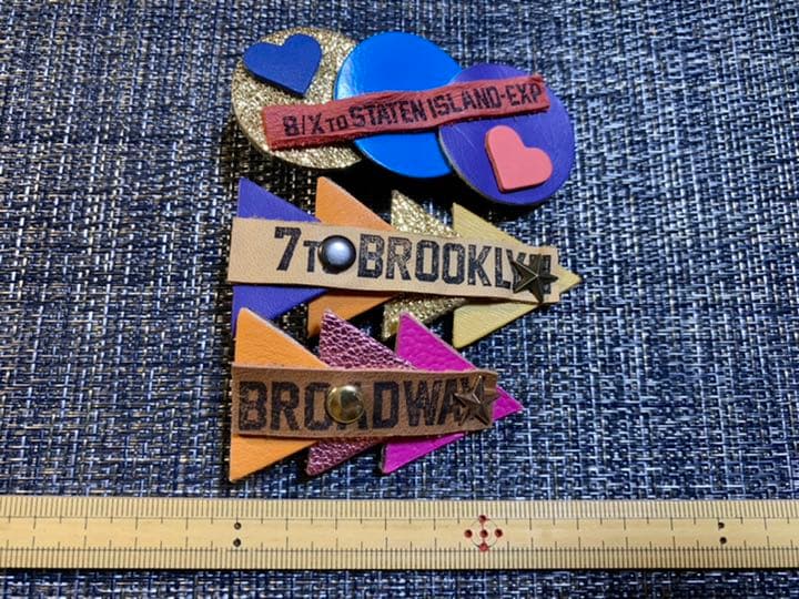 ¨̮シェイプレザーのヘアクリップ　1