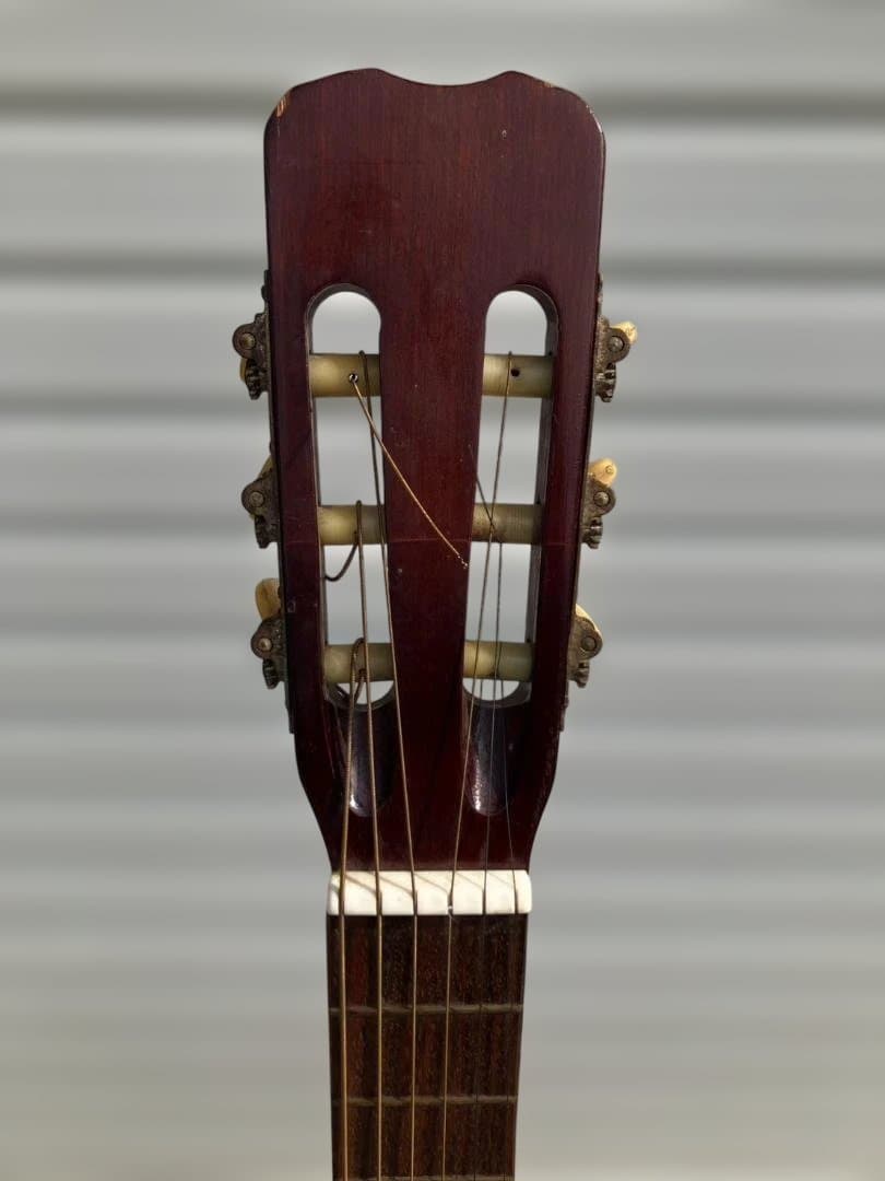 Calace Guitar 黒いケース付き クリーニング済み