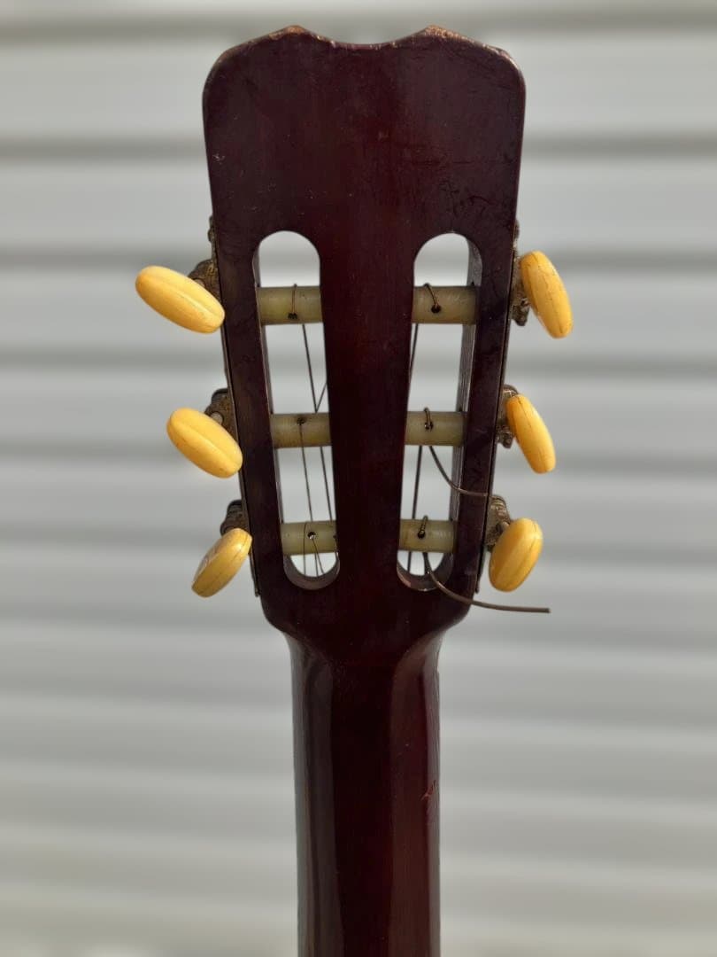 Calace Guitar 黒いケース付き クリーニング済み