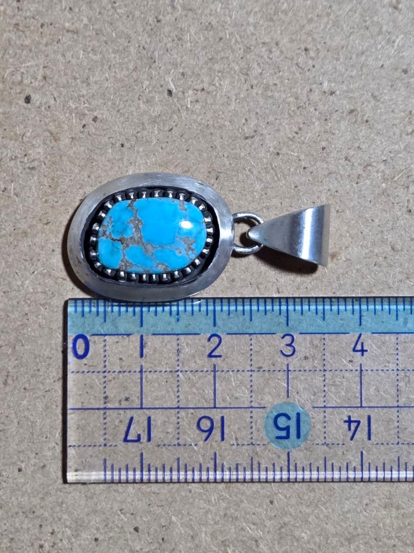 ローンマウンテン　ターコイズ　ペンダント　インディアンジュエリー風　ナバホ風