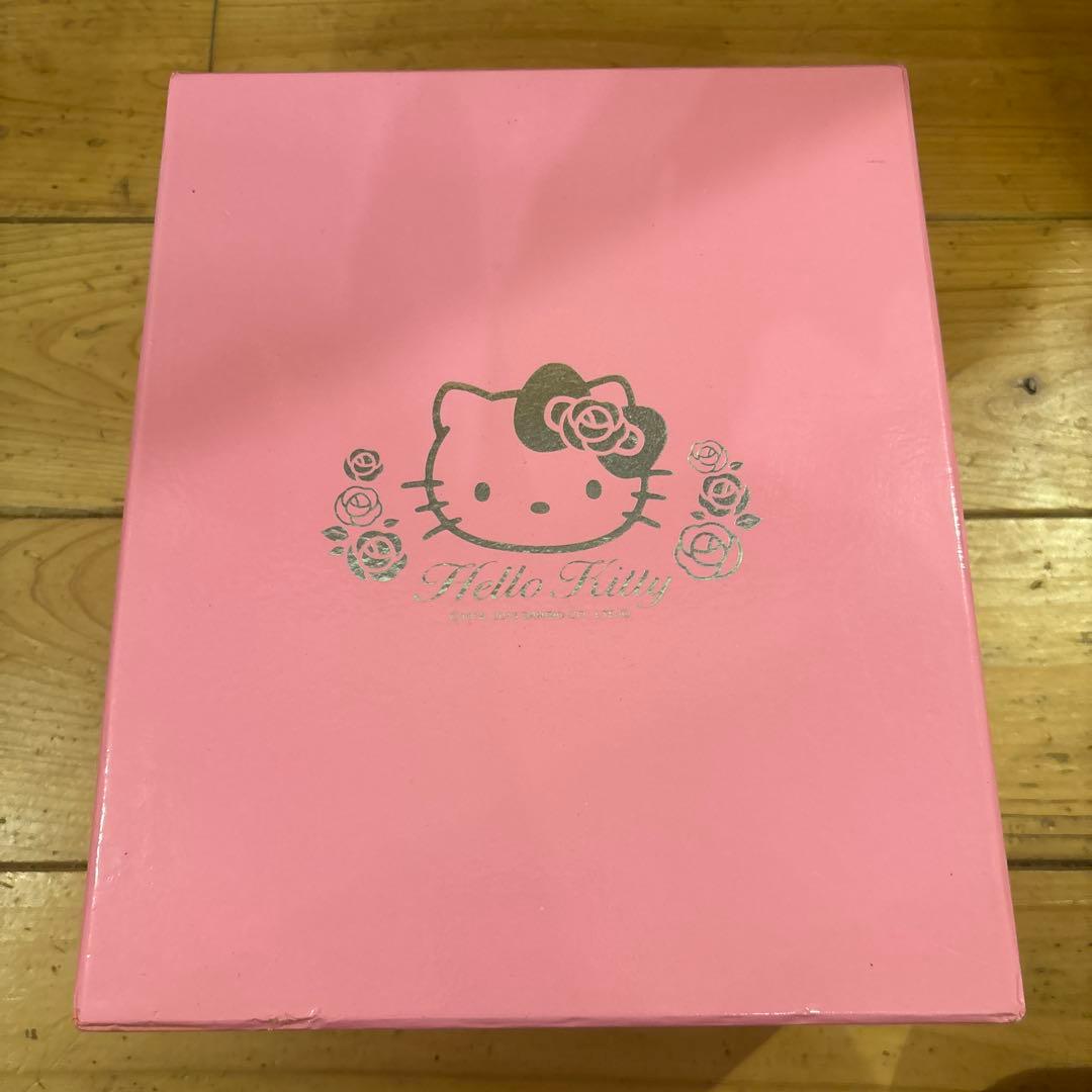 ハローキティ スパンコールぬいぐるみ