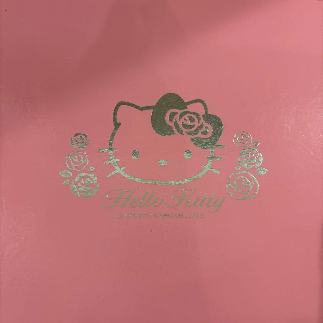 ハローキティ スパンコールぬいぐるみ