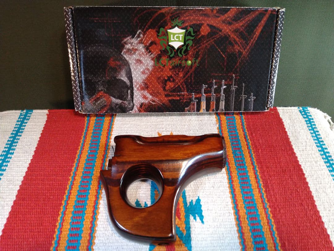 未使用！LCT製　AKMSU用　リアルウッド　ハンドガード！