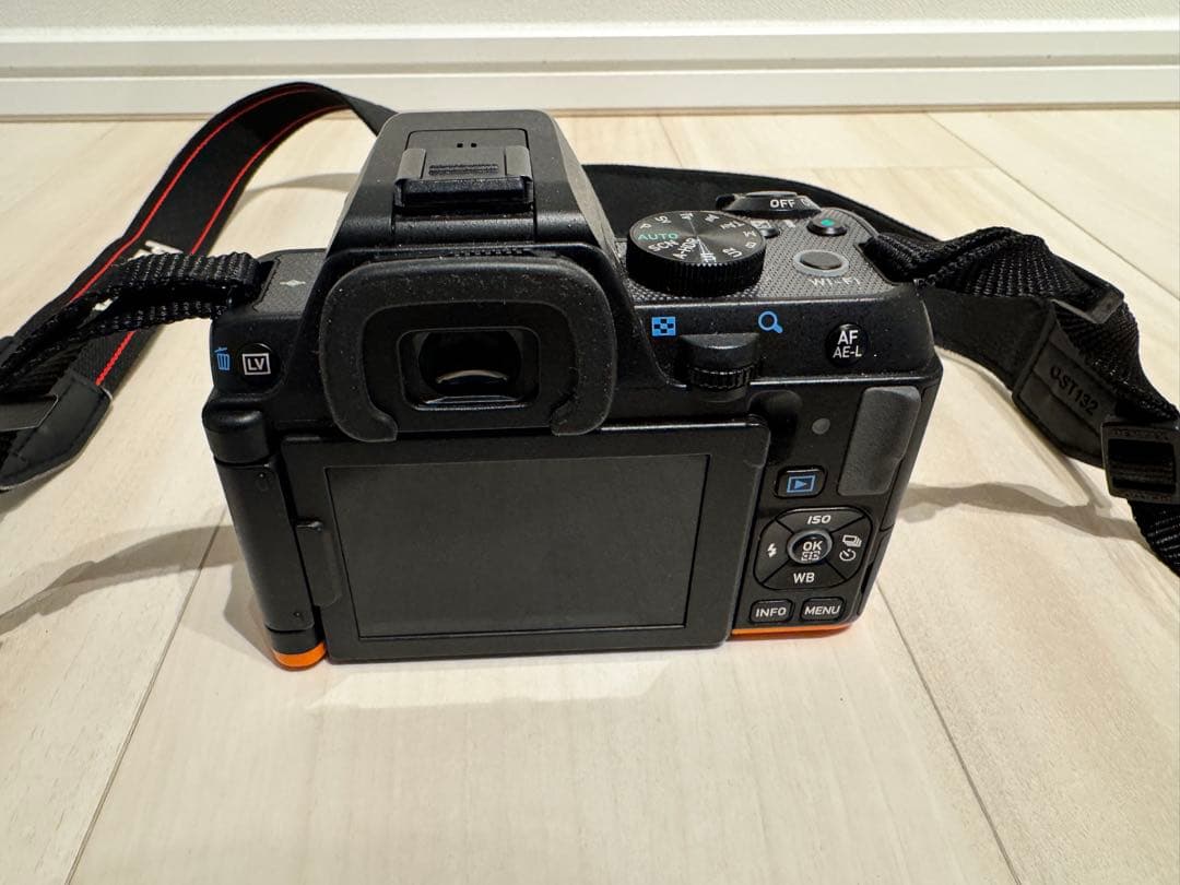 PENTAX KS2 ブラック×オレンジ