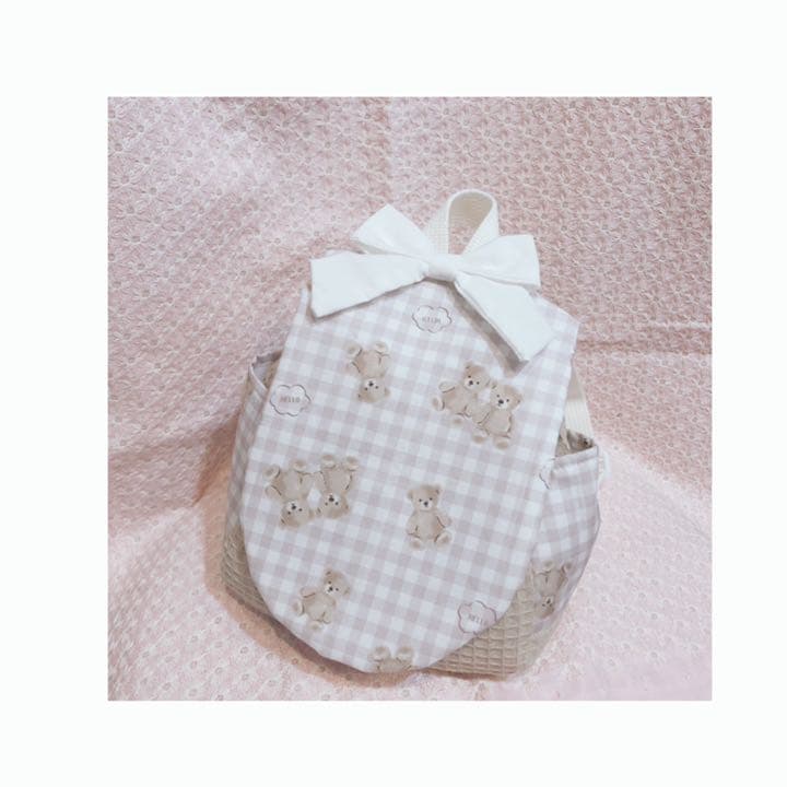 ハンドメイドスタイ　ベビーリュック  まぁちゃん