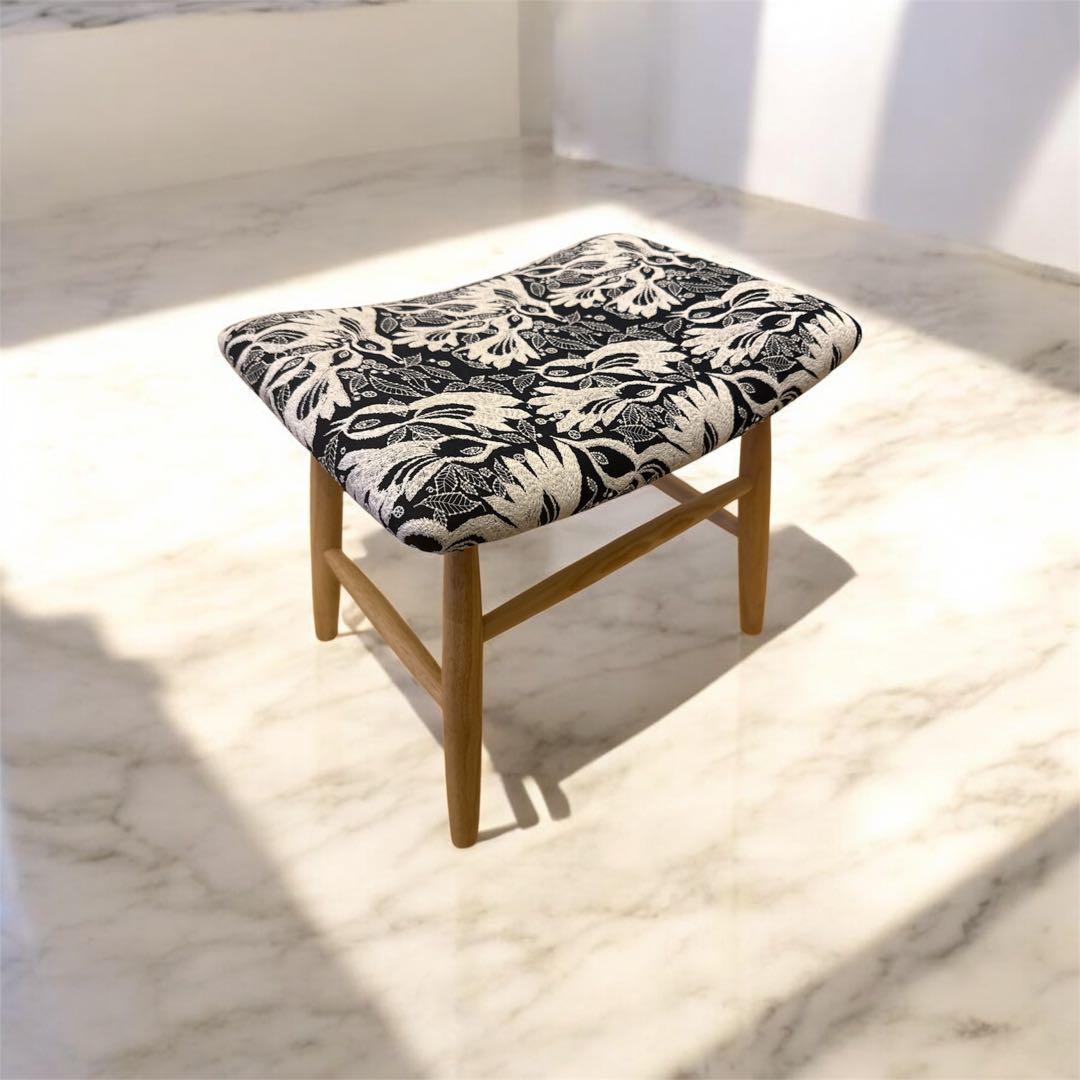 ミナペルホネン生地使用スツール　チェア　オットマン　イス　椅子　家具　インテリア