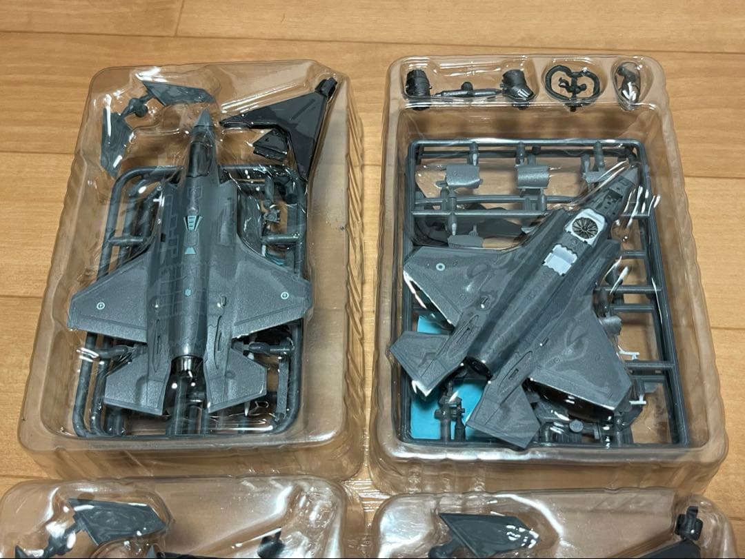 f-toys F-35 LIGHTNINGⅡ 1/144 4機セット