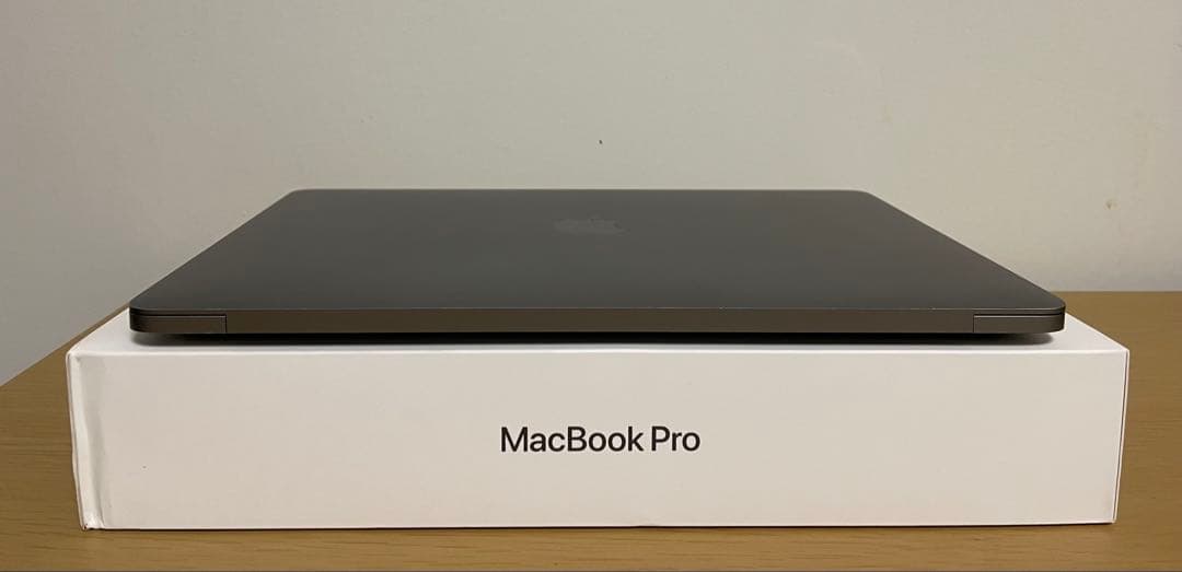 MacBook Pro 2020 TouchBar付き
