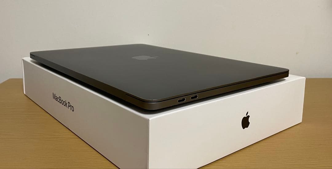 MacBook Pro 2020 TouchBar付き