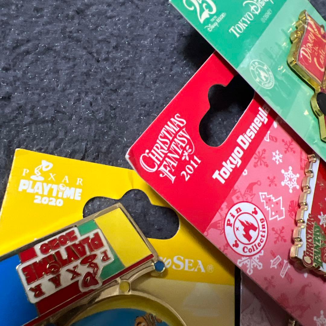 ディズニー　ピンバッジ　　11点セット
