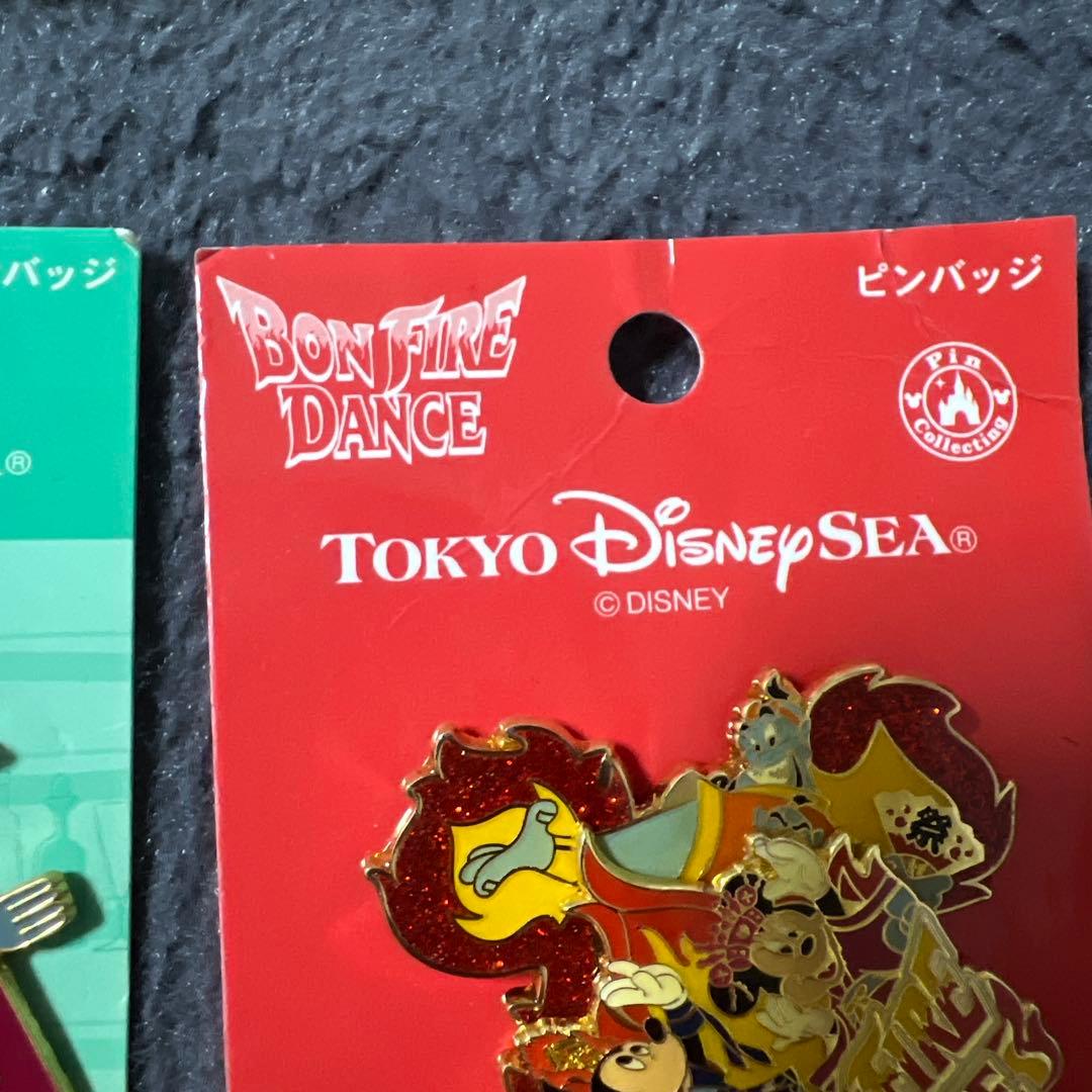 ディズニー　ピンバッジ　　11点セット