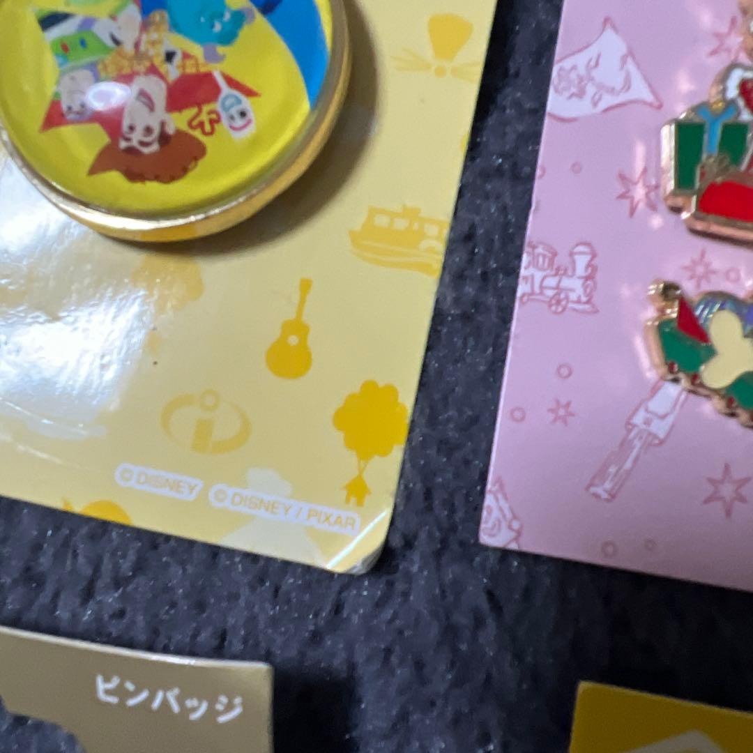 ディズニー　ピンバッジ　　11点セット