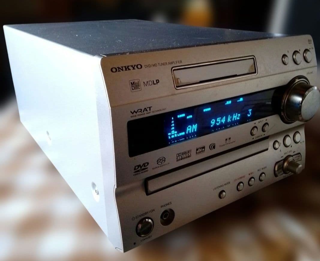 ONKYO DVD/CD/MD/AM/FMアンプチューナー FR−UN7通電確認